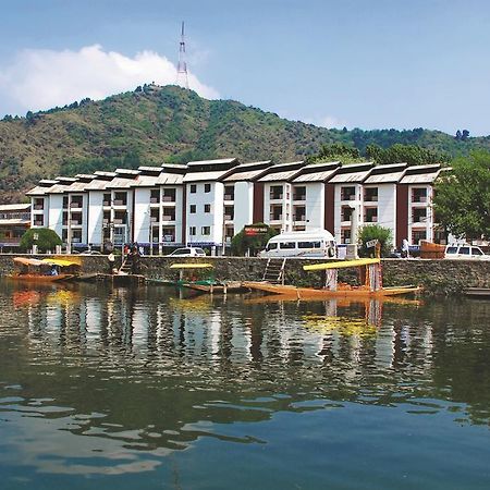 โฮเต็ล ไพรด์ คอนทิเนนทัล Hotel ศรีนาการ์ ภายนอก รูปภาพ