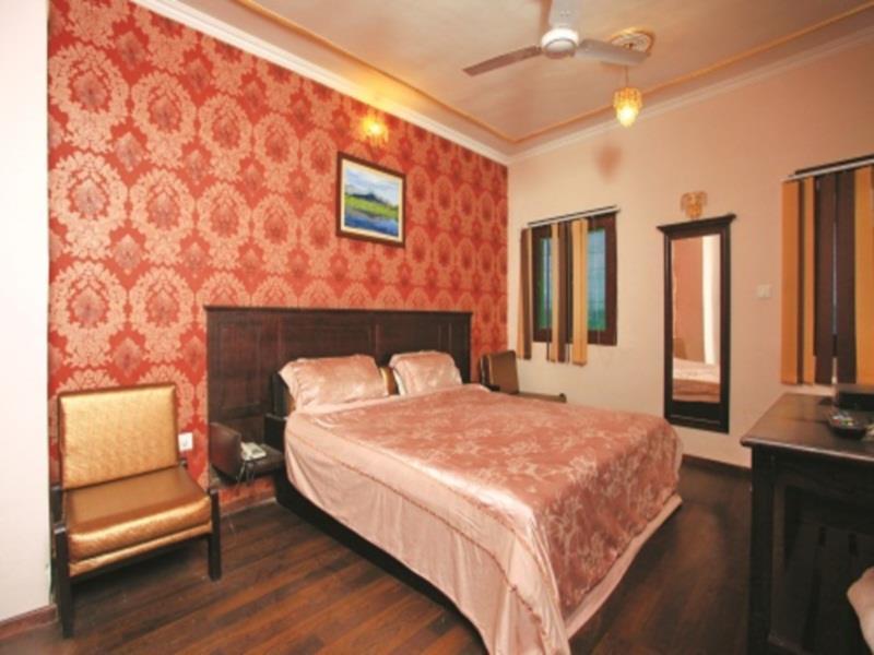 โฮเต็ล ไพรด์ คอนทิเนนทัล Hotel ศรีนาการ์ ภายนอก รูปภาพ